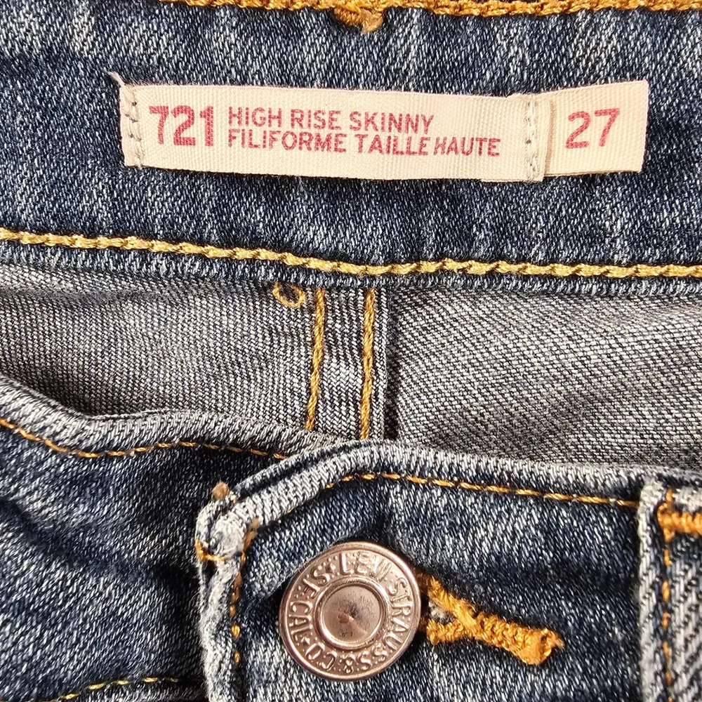 Levis levi 721